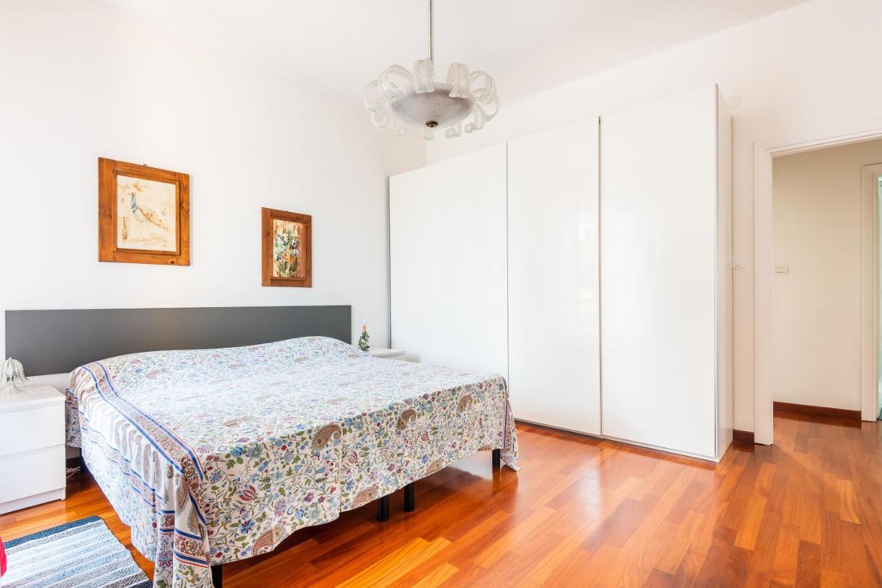 Arno River View Apartment Terraces, Free Parking Florencia Exterior foto